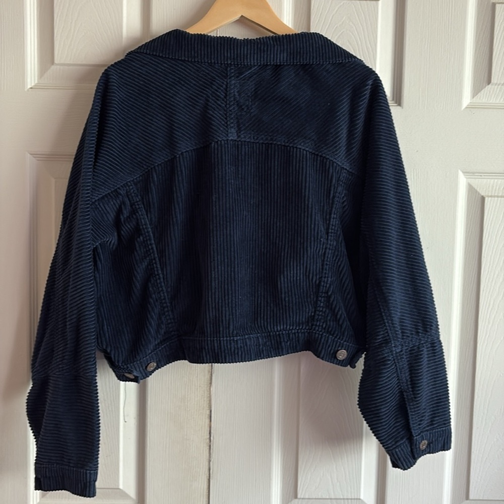 Levi's Dark Blue Corduroy Cropped Jacket - Picture 5 of 10